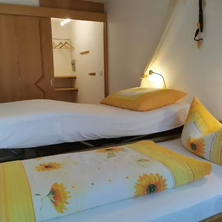 Apartment Zauscherhof *